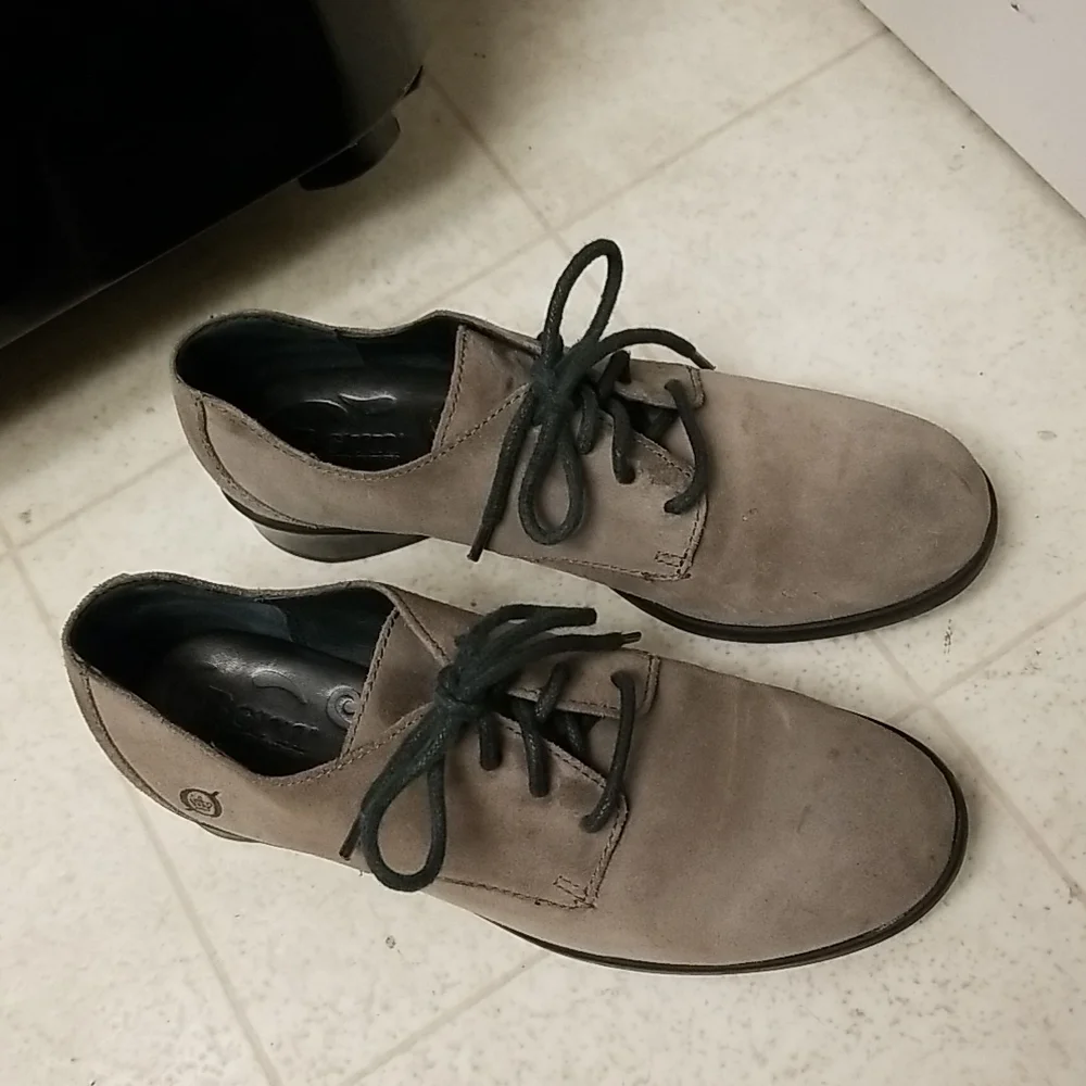 BORN suede Oxfords unisex